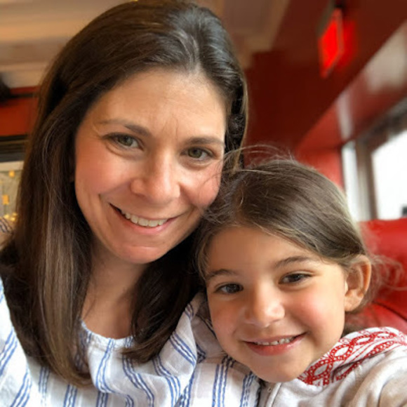 Meet your Posher, Jessica - Picture 1 of 1